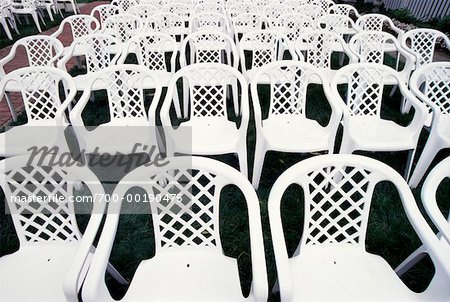 Rangées de chaises