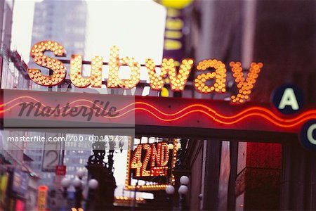 U-Bahn Eingang Times Square, New York New York, USA