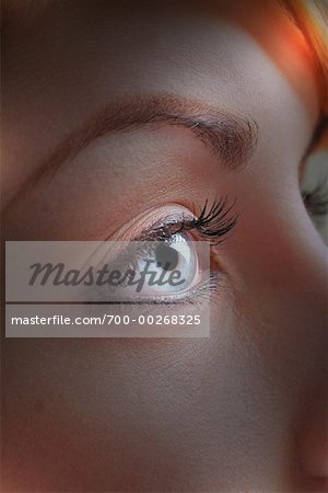 Oeil de femme