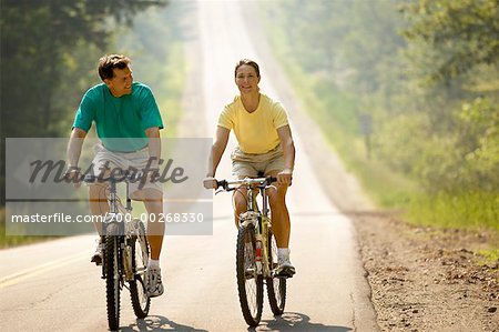 Couple Cycling