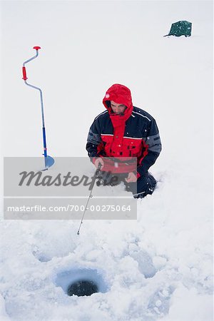 Pêche sur glace homme