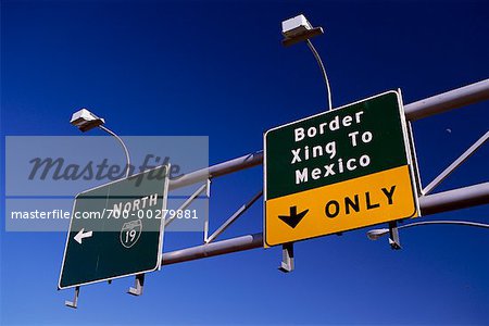Border Crossing Sign