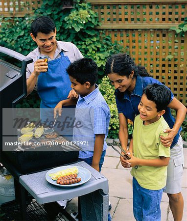 Famille de barbecue