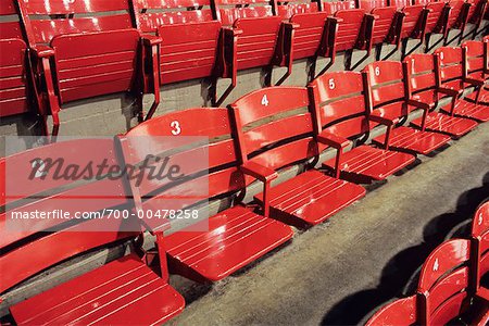 Leere Stadion Sitzplätze