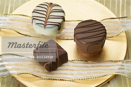 Chocolats sur plaque or