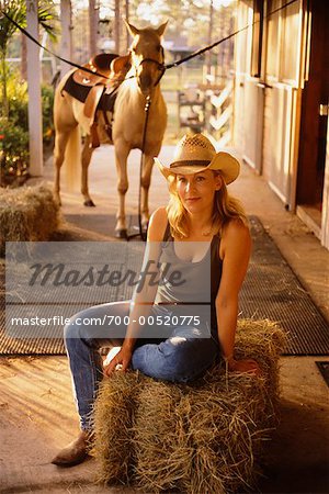 Porträt Frau mit Pferd