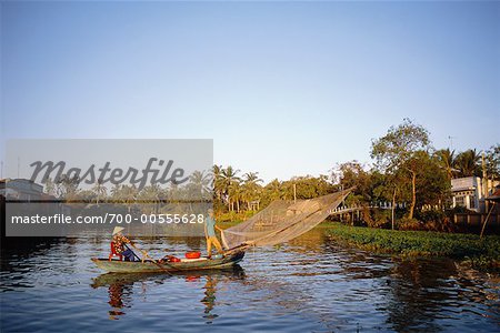 Fischer im Boot, kann Tho, Vietnam