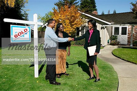 Agent immobilier et les nouveaux acheteurs de maison