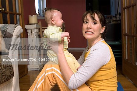 Mutter mit Schreiendes Baby