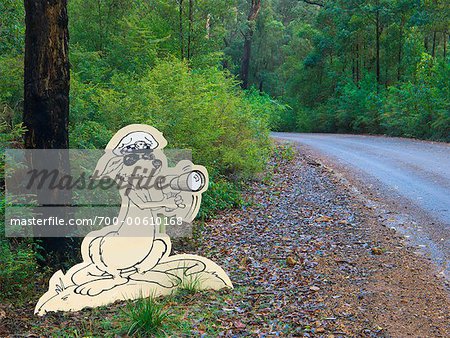 Zeichen der Kangaroo Polizist mit Radar Gun, Pemberton, Westaustralien, Australien