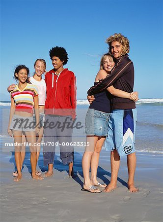 Adolescents à la plage