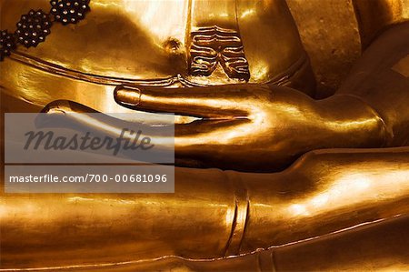 Gros plan des mains d'une Statue de Bouddha, Bangkok, Thaïlande