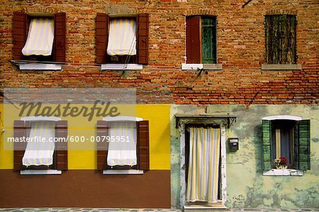 Devant de maison, l'île de Burano, la lagune de Venise, Italie