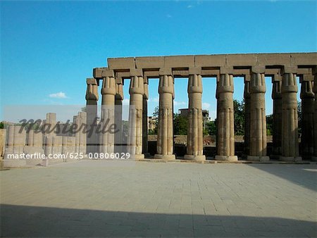 Série de colonnes d'un temple, Temple de Luxor, Luxor, Égypte