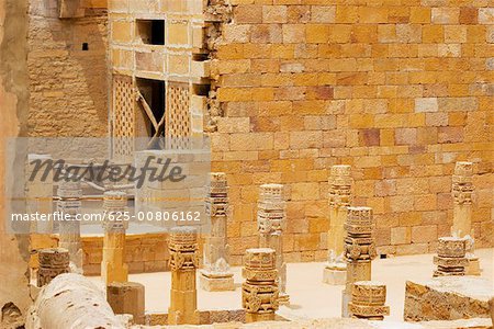 Colonnes dans un palace, Jaisalmer, Rajasthan, Inde