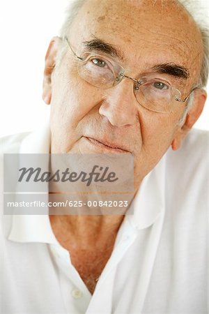 Portrait d'un homme senior