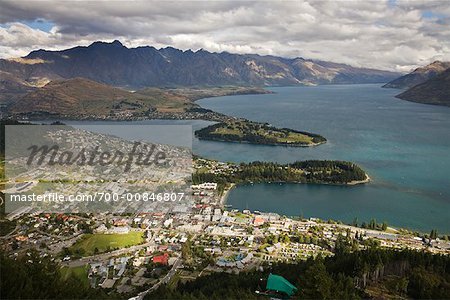 Vue d'ensemble de Queenstown, île du Sud, Nouvelle-Zélande Vue d'ensemble de Queenstown, île du Sud, Nouvelle-Zélande