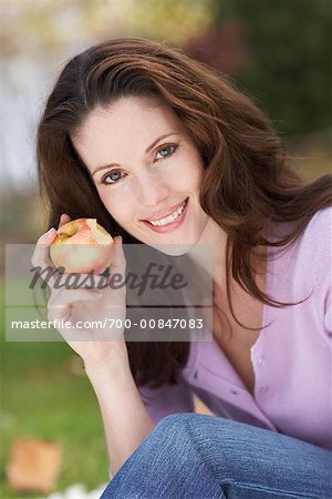 Portrait de femme en plein air