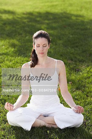 Femme pratiquer le Yoga