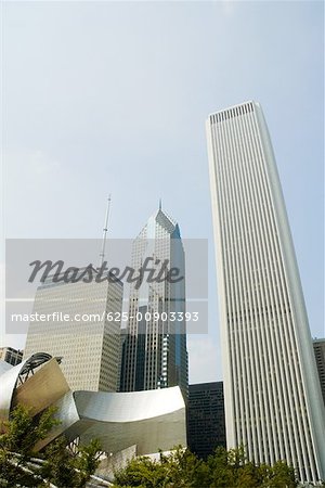 Low angle view of skyscrapers in a city, Aon Center and Two Prudential Plaza, Chicago, Illinois, USA