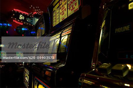Machines à sous dans un casino, la Nouvelle-Orléans, Louisiane, Etats-Unis