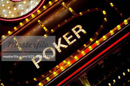 Low Angle View of Poker Zeichen, Las Vegas, Nevada, USA