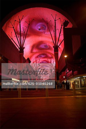 Groupe de personnes dans un centre commercial, Las Vegas, Nevada, USA