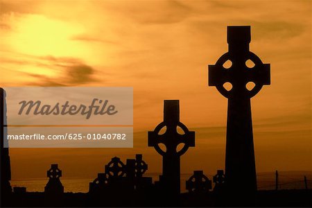 Celtic schneidet bei Dämmerung, County Clare, Republik Irland