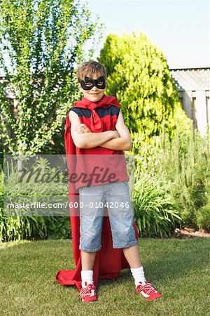 Portrait de garçon porte Super Hero Costume