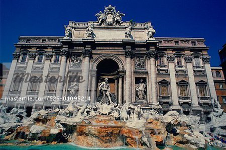 Fountain in front of a building, Trevi Fountain, Rome, Italy