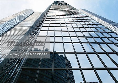 Hochhaus Fassade, Flachwinkelansicht Hochhaus Fassade, Flachwinkelansicht