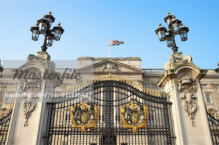 Gate, Buckingham Palace, London, England