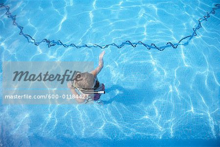 Little Girl natation