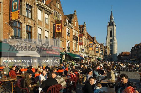 Terrassen, Tournai, Belgien