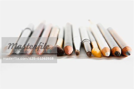 Gros plan des crayons cosmétiques