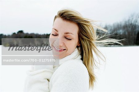 Portrait de femme en hiver