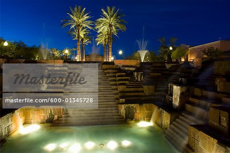 Piscine de l'hôtel pendant la nuit, Scottsdale, Arizona, USA