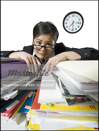 Portrait d'une femme d'affaires air fatigué
