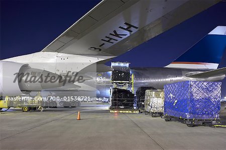 Chargement Cargo avion, aéroport International Pearson de Toronto, Toronto, Ontario, Canada