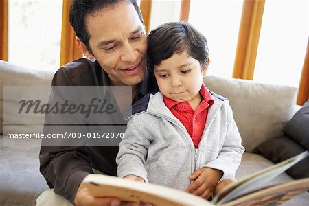 Lesung von Vater an Sohn