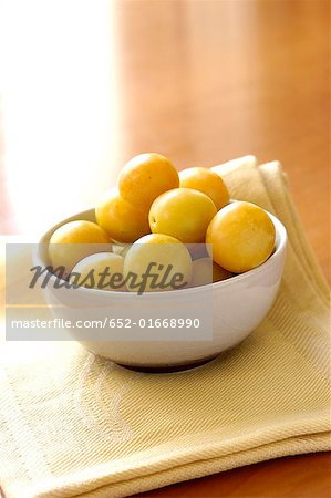 mirabelles