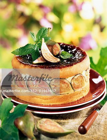 Fig and banyuls cake