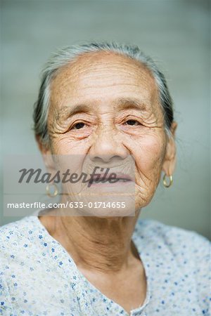Femme âgée, portrait
