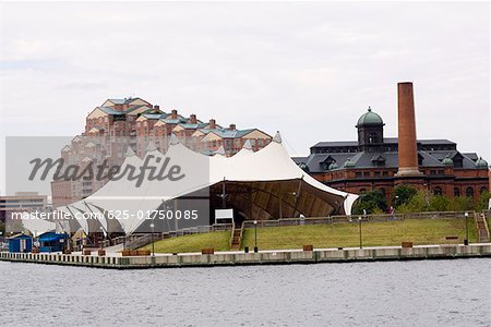 Bâtiments sur le front de mer, Inner Harbor, Baltimore, Maryland USA
