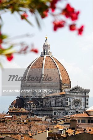 Cathedral in a city, Duomo Santa Maria Del Fiore, Florence, Tuscany, Italy