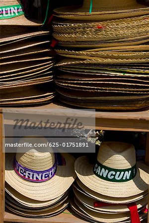 Chapeaux de paille dans un magasin, Cancun, Mexique