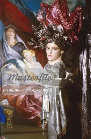 Renaissance der Frau Büste mit Gemälde im Hintergrund