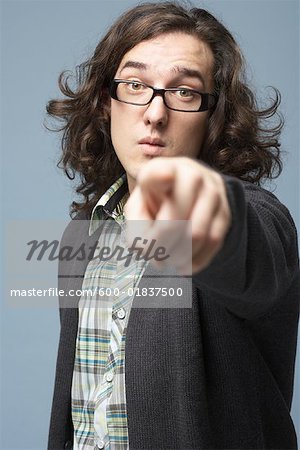 Mann zeigenden Finger
