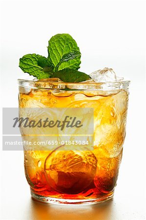 Iced tea with fresh mint Iced tea with fresh mint