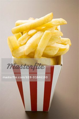 Chips in gestreiften Feld